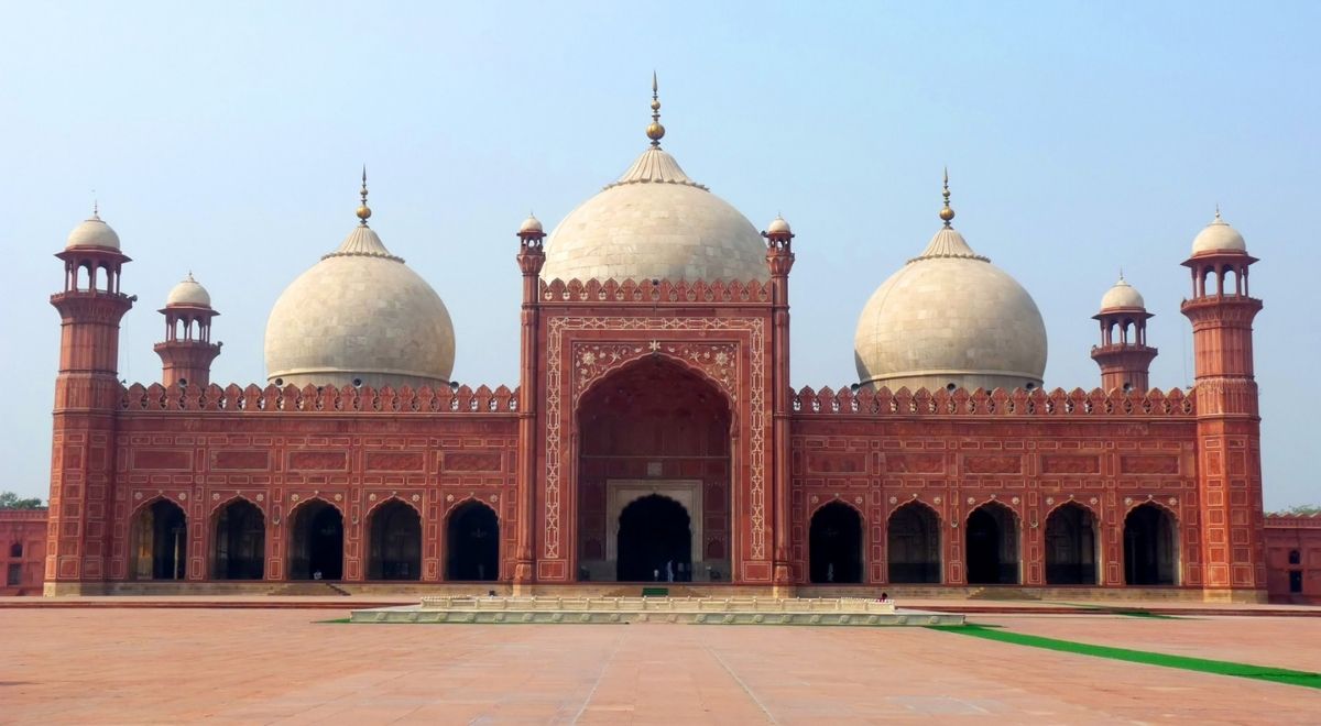 Badshahi Mosque